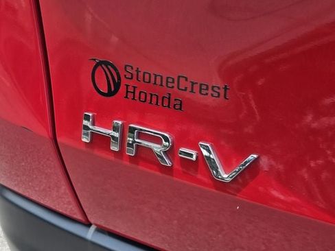 Used 2025 Honda HR-V Sport image 35
