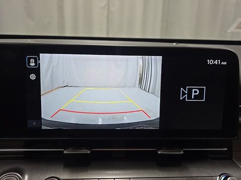 Certified 2024 Hyundai Kona SEL AWD/4WD image 32