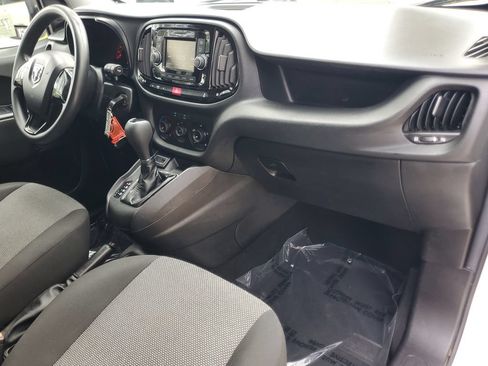 Used 2019 RAM ProMaster City Tradesman FWD image 9