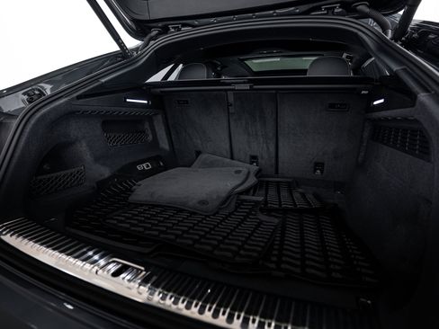 Certified 2025 Audi Q8 Premium Plus w/ Premium Plus Package image 19