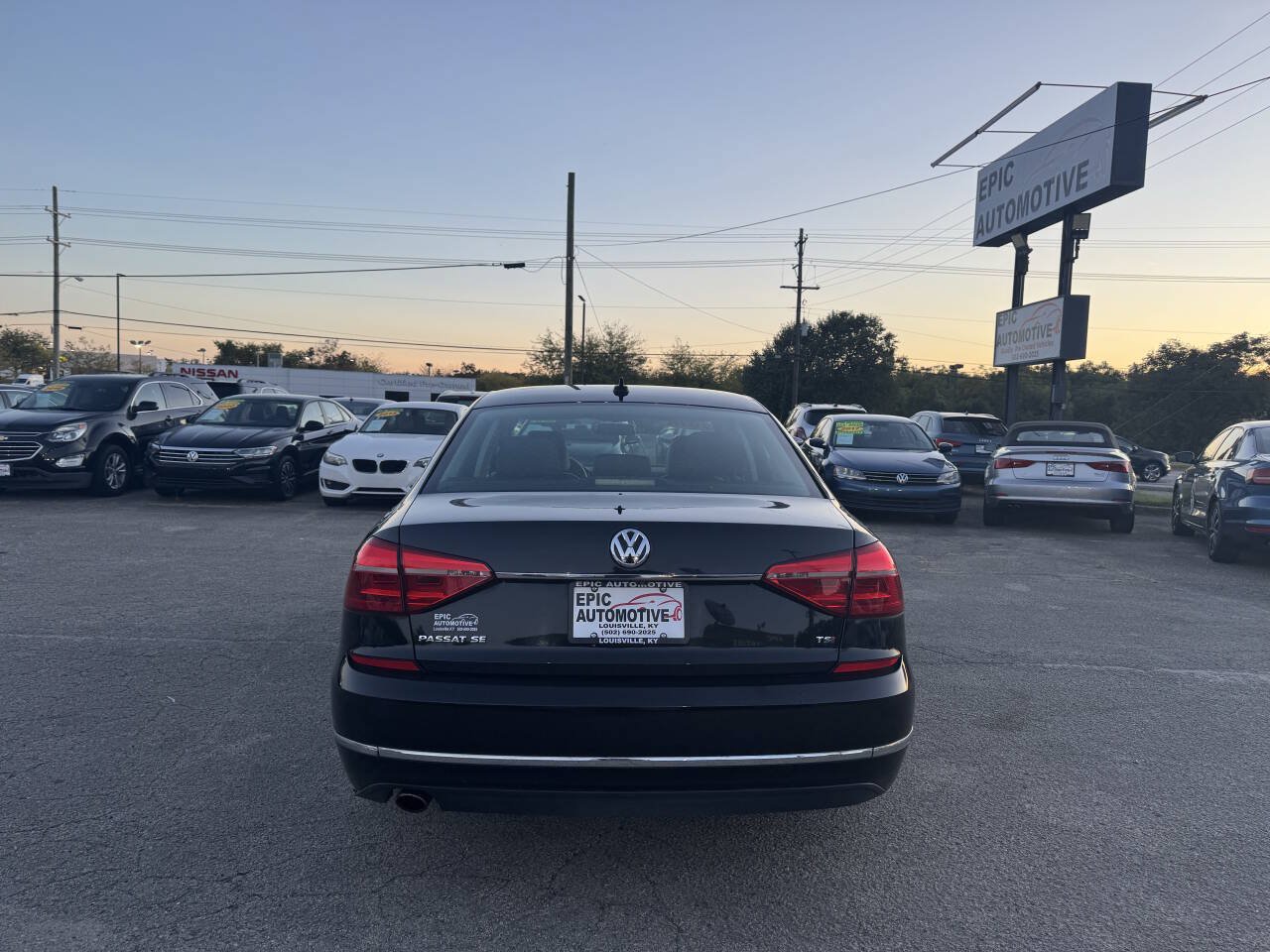 Used 2016 Volkswagen Passat 1.8T SE FWD image 7