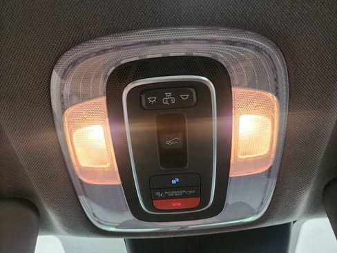 Used 2025 Hyundai Elantra SEL FWD image 22