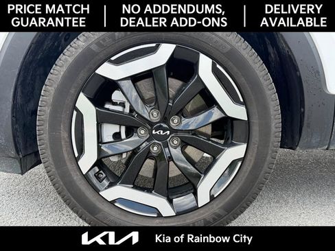 Used 2023 Kia Telluride S FWD image 8