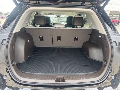 New 2026 GMC Terrain Denali w/ LPO, Floor Liner Package AWD/4WD image 6