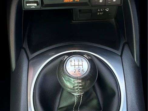 Used 2021 MAZDA MX-5 Miata RF Grand Touring RWD image 18