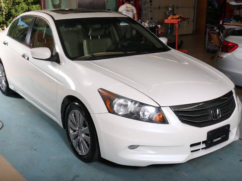 Used 2012 Honda Accord EX-L image 1