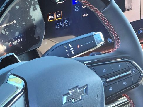 New 2026 Chevrolet Traverse RS FWD image 24