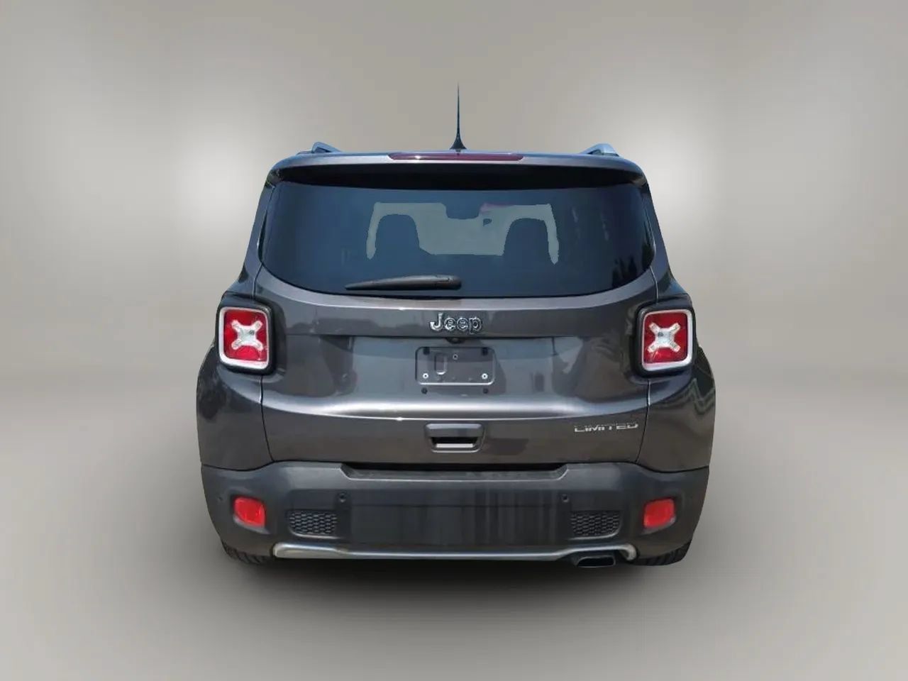 Used 2018 Jeep Renegade Limited w/ UConnect 8.4 Nav Group FWD image 8