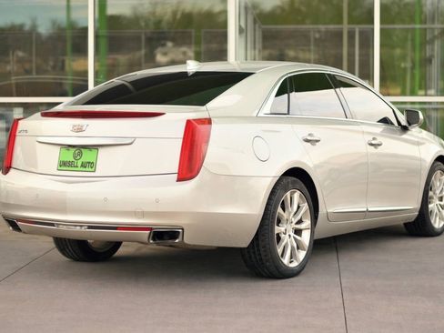 Used 2017 Cadillac XTS Luxury FWD image 7