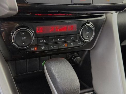 Used 2023 Mitsubishi Eclipse Cross SEL AWD/4WD image 19