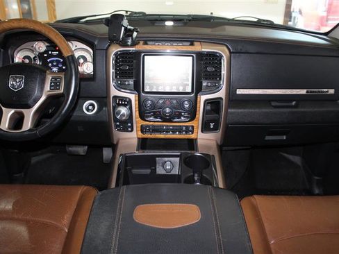 Used 2015 RAM 1500 Laramie Longhorn w/ Convenience Group AWD/4WD image 11