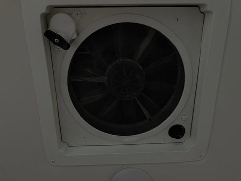 Used 2021 RAM ProMaster 3500 w/ Convenience Group image 30