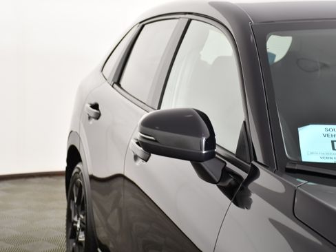 Certified 2025 Honda HR-V Sport image 14