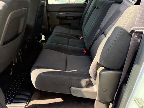 Used 2011 Chevrolet Silverado 1500 LT w/ All-Star Edition image 11