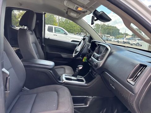 Used 2022 Chevrolet Colorado LT w/ Fleet Safety Package RWD image 11