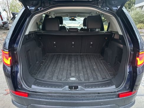 Used 2023 Land Rover Discovery Sport S image 21