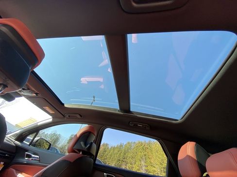 New 2026 Kia Sportage SX image 16