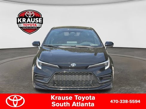 Used 2026 Toyota Corolla SE FWD image 8
