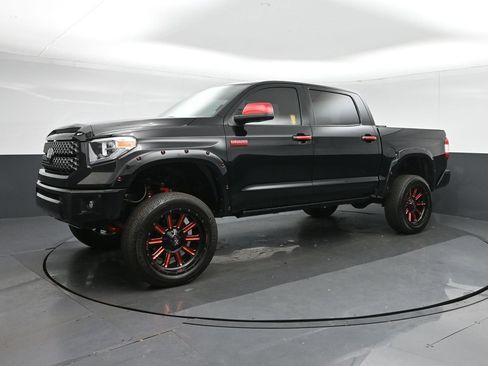 Used 2021 Toyota Tundra Platinum image 3