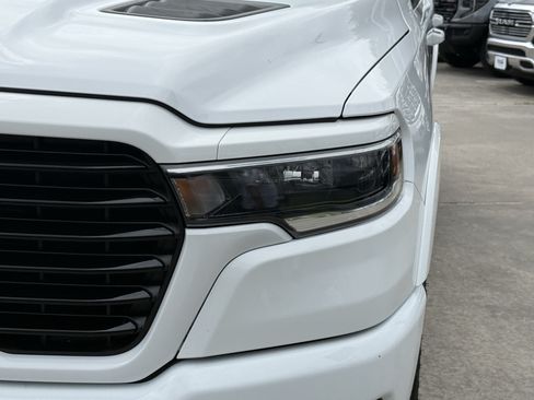 Used 2025 RAM 1500 Laramie w/ Sport Appearance Package AWD/4WD image 11