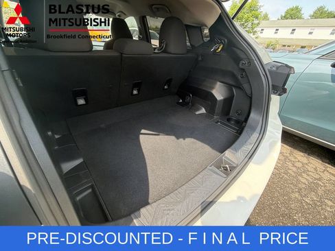 Used 2025 Subaru Impreza 2.0i AWD/4WD image 47