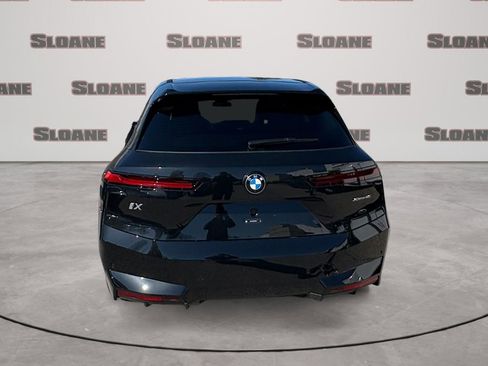 New 2026 BMW iX xDrive45 image 4