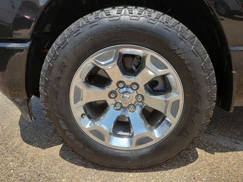 Used 2020 RAM 1500 Lone Star image 6