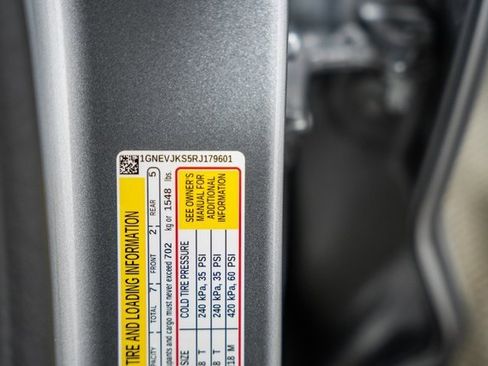 Used 2024 Chevrolet Traverse Z71 w/ Enhanced Driving Package image 48