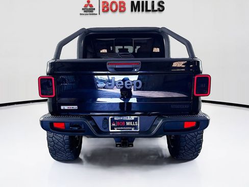 Used 2021 Jeep Gladiator Sport AWD/4WD image 6