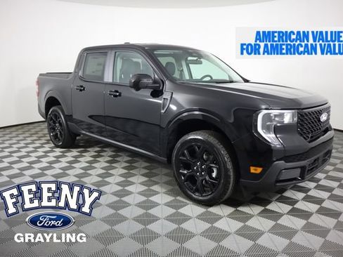 New 2026 Ford Maverick Lariat w/ Black Appearance Package AWD/4WD image 1