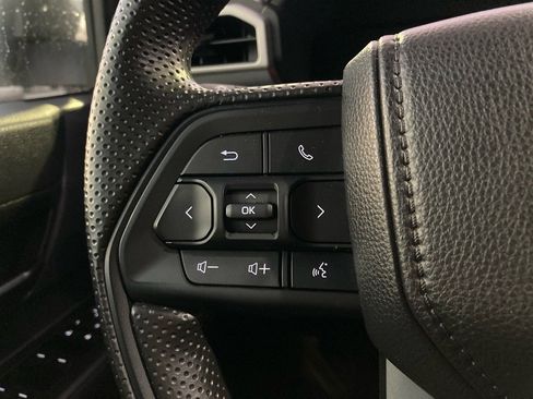 Certified 2025 Toyota Tacoma SR5 image 15