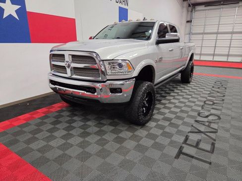Used 2017 RAM 2500 Longhorn w/ Convenience Group image 3