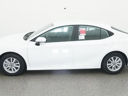 New 2026 Toyota Camry LE FWD image 3