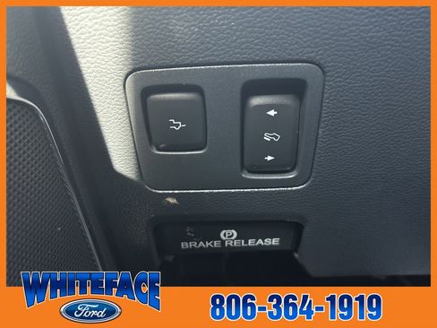 Used 2022 Ford F250 Lariat w/ Lariat Ultimate Package image 19