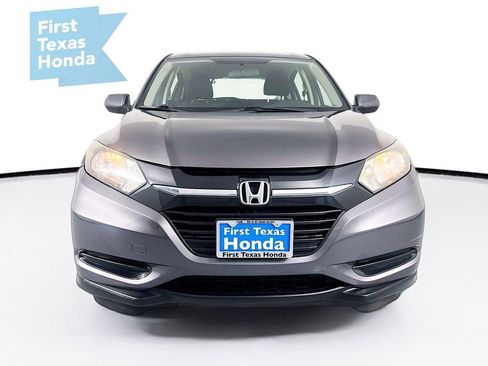 Used 2016 Honda HR-V LX image 2