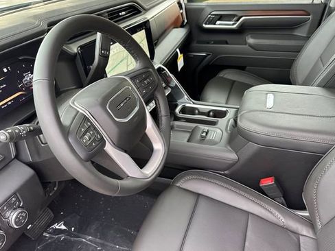 New 2026 GMC Sierra 2500 Denali w/ Denali Reserve Package image 10