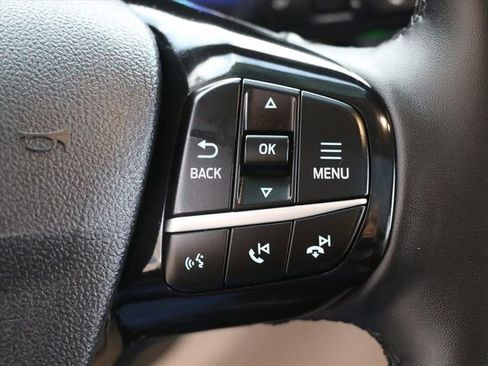 Used 2021 Ford Escape Titanium image 27