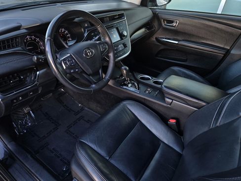 Certified 2018 Toyota Avalon XLE Plus w/ Carpet Mat Package image 8