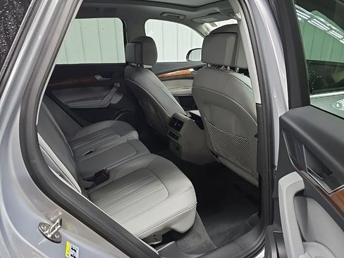 Used 2022 Audi Q5 2.0T Premium Plus AWD/4WD image 18