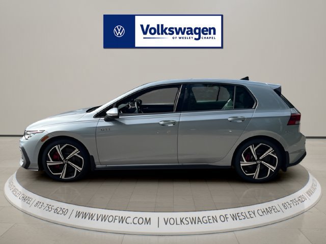 New 2026 Volkswagen GTI SE FWD image 4