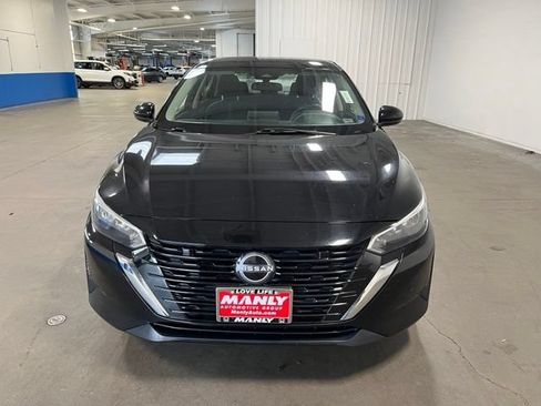 Used 2024 Nissan Sentra SV FWD image 8