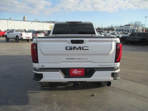 Certified 2025 GMC Sierra 2500 Denali Ultimate image 6