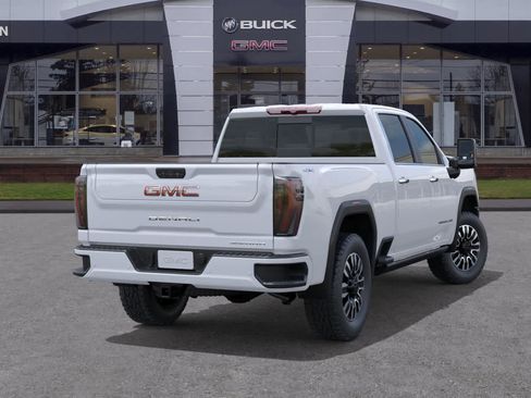 New 2026 GMC Sierra 3500 Denali Ultimate image 4
