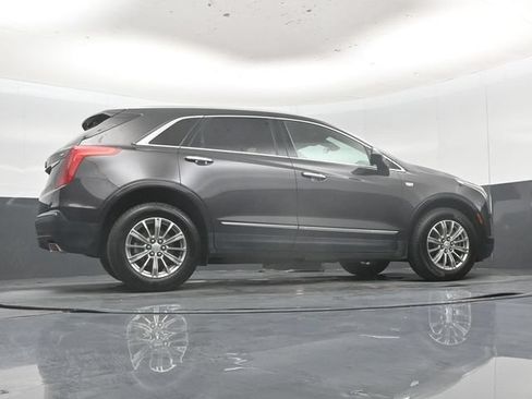 Used 2017 Cadillac XT5 Luxury w/ Driver Awareness Package AWD/4WD image 48