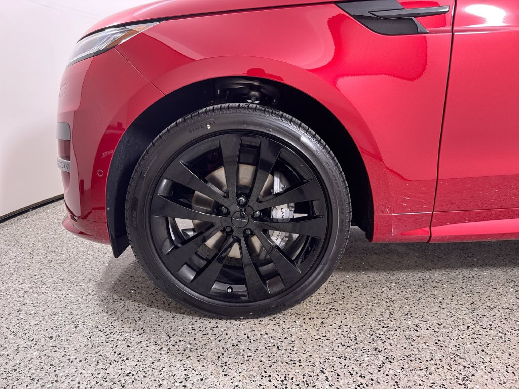 New 2026 Land Rover Range Rover Sport Dynamic SE AWD/4WD image 10