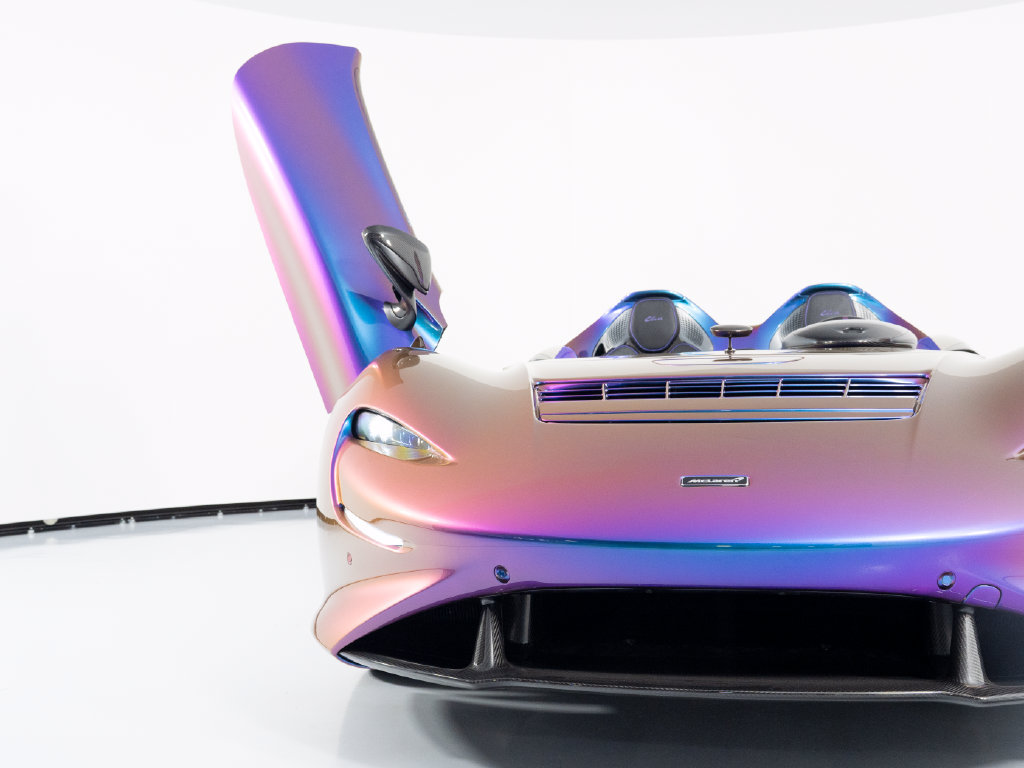 Used 2021 McLaren Elva RWD image 14