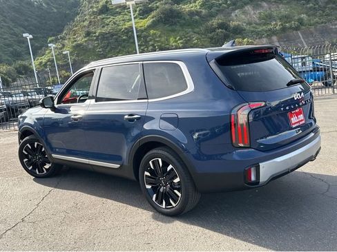 Used 2024 Kia Telluride SX Prestige image 3