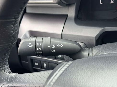 Used 2025 Toyota 4Runner SR5 image 23