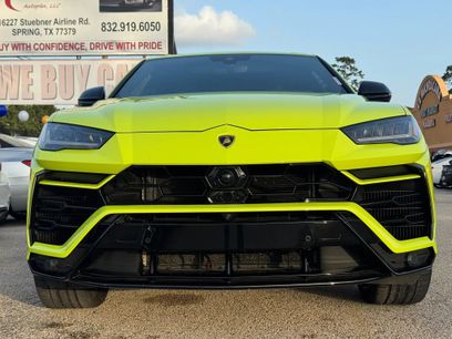 Used 2022 Lamborghini Urus