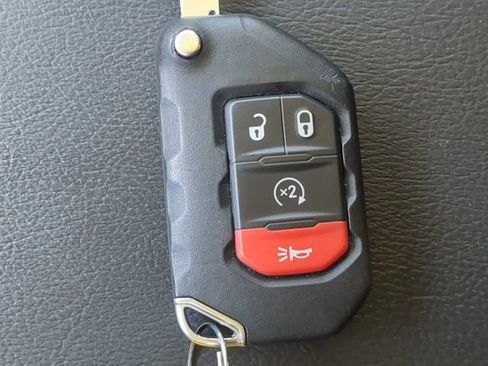 Used 2023 Jeep Wrangler Unlimited Sahara w/ Cold Weather Group image 35